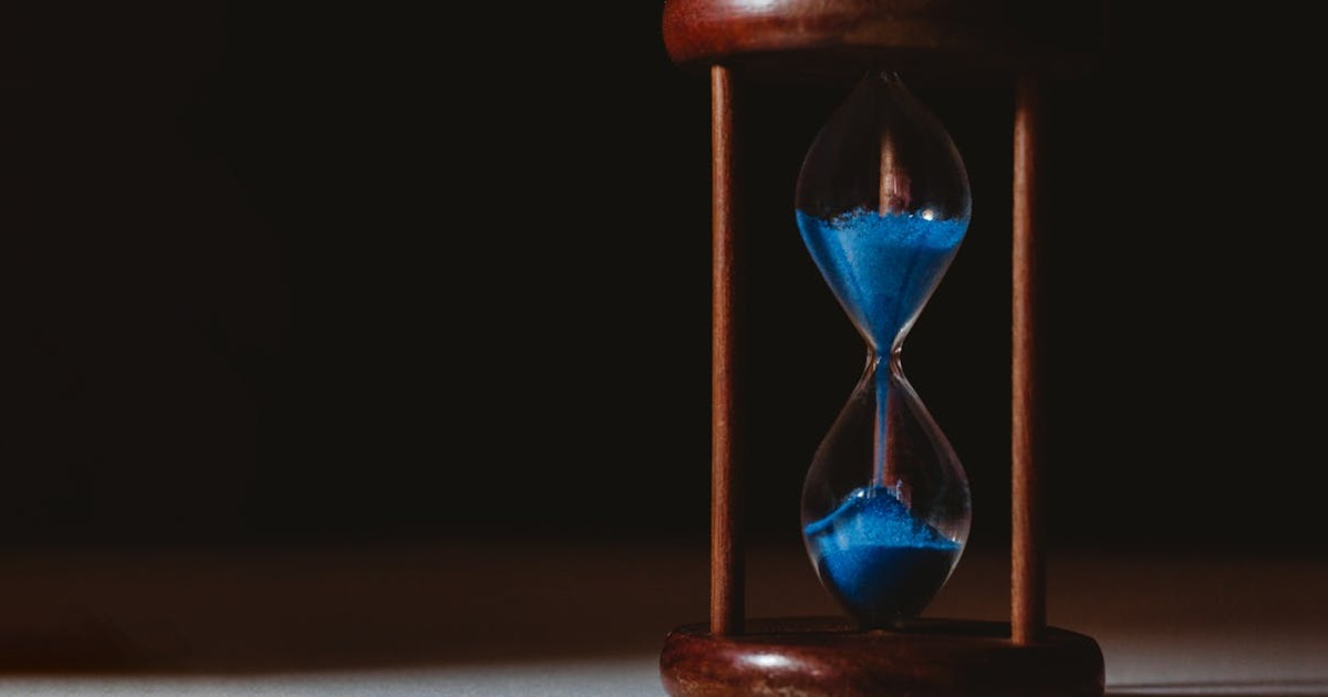 The 48-Hour Rule for Bipolar Decisions